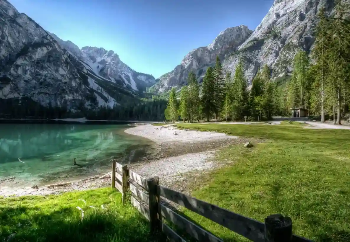 Gurez Valley mountain trekking, Kashmir